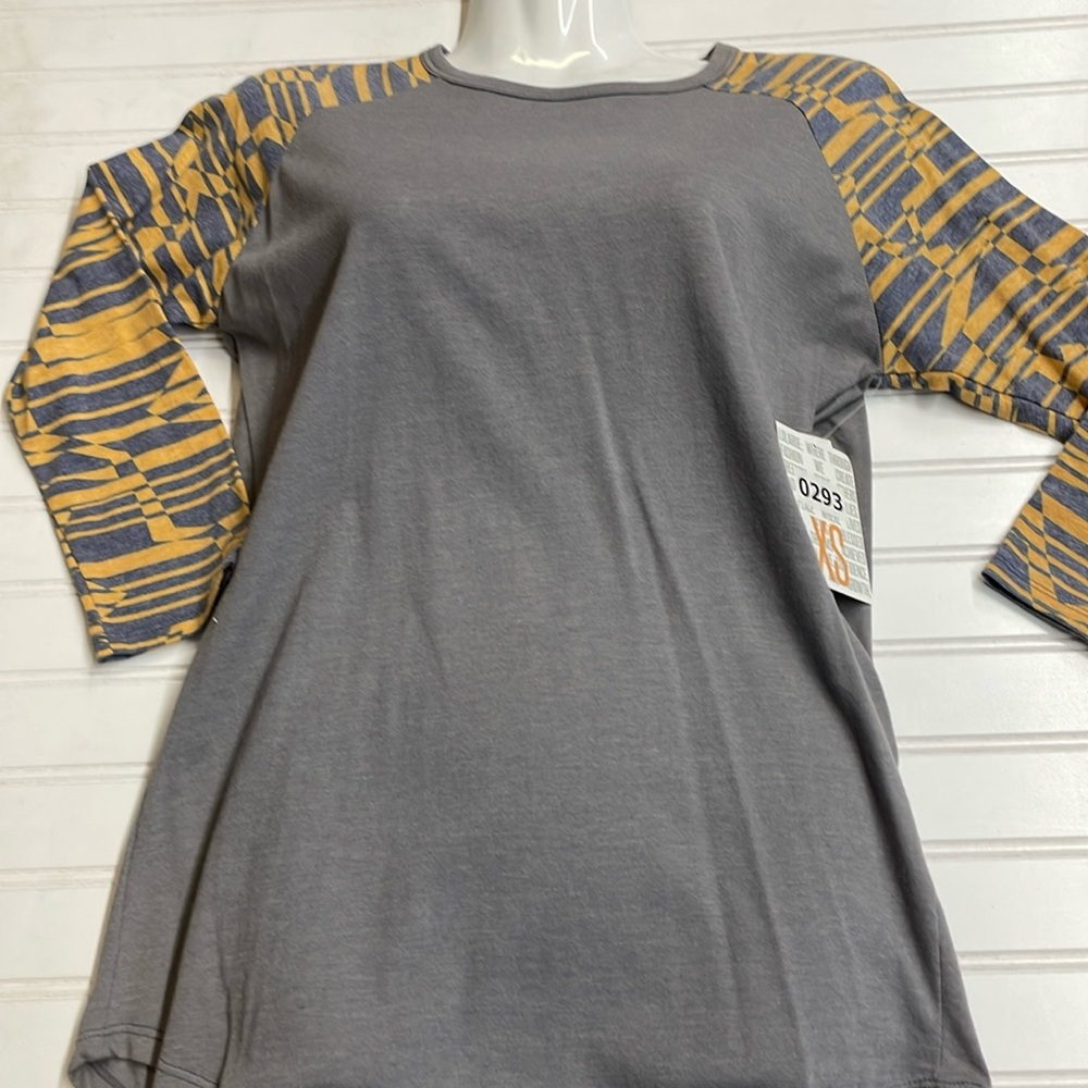 LulaRoe Abstract Randy Top-#0293 - Picture 11 of 12